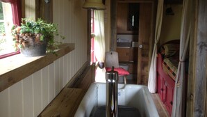 1 soverom, strykejern/-brett, reiseseng for barn og wi-fi (inkludert)