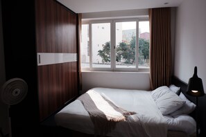1 bedroom, iron/ironing board, WiFi
