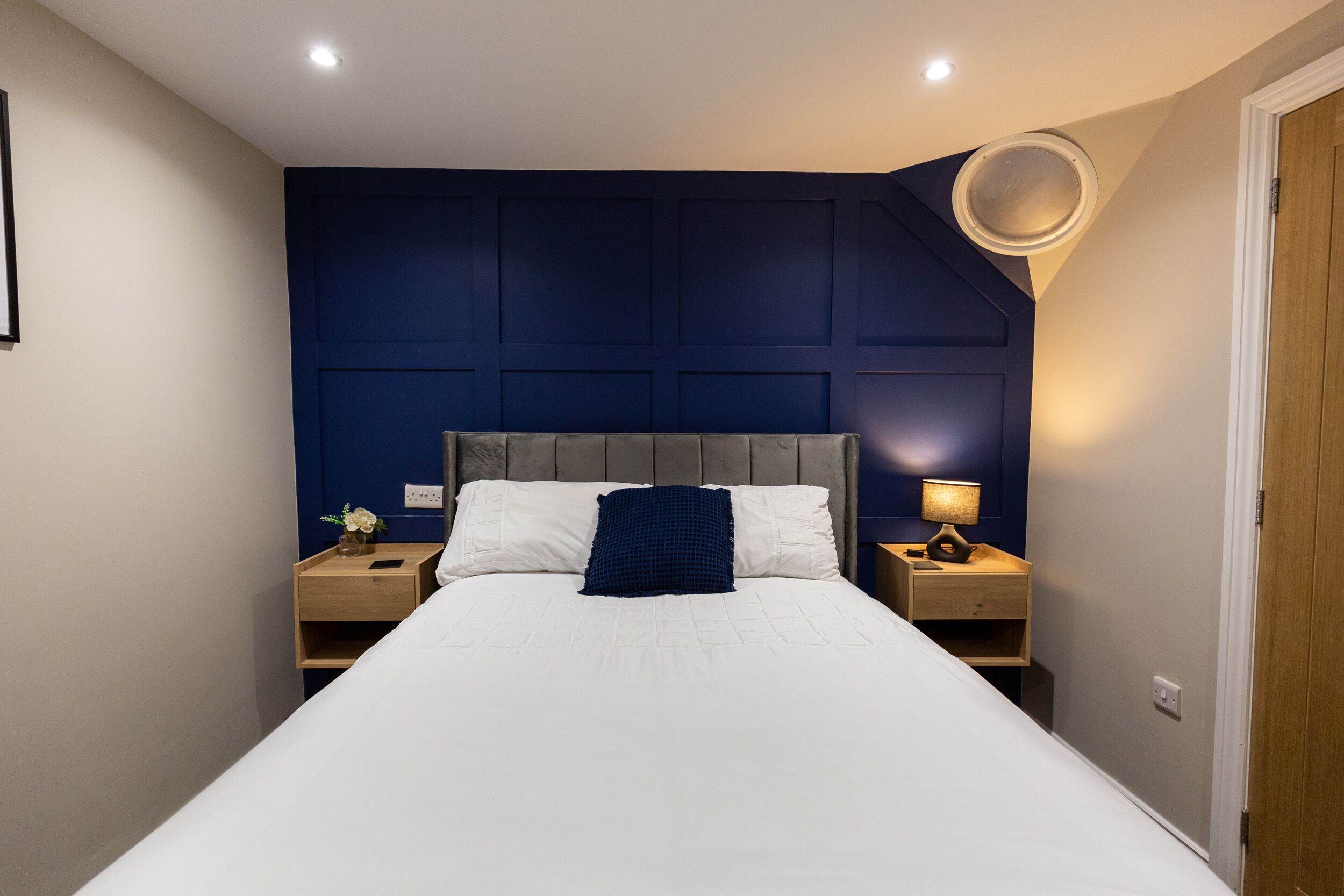 5 chambres, décoration personnalisée, ameublement personnalisé