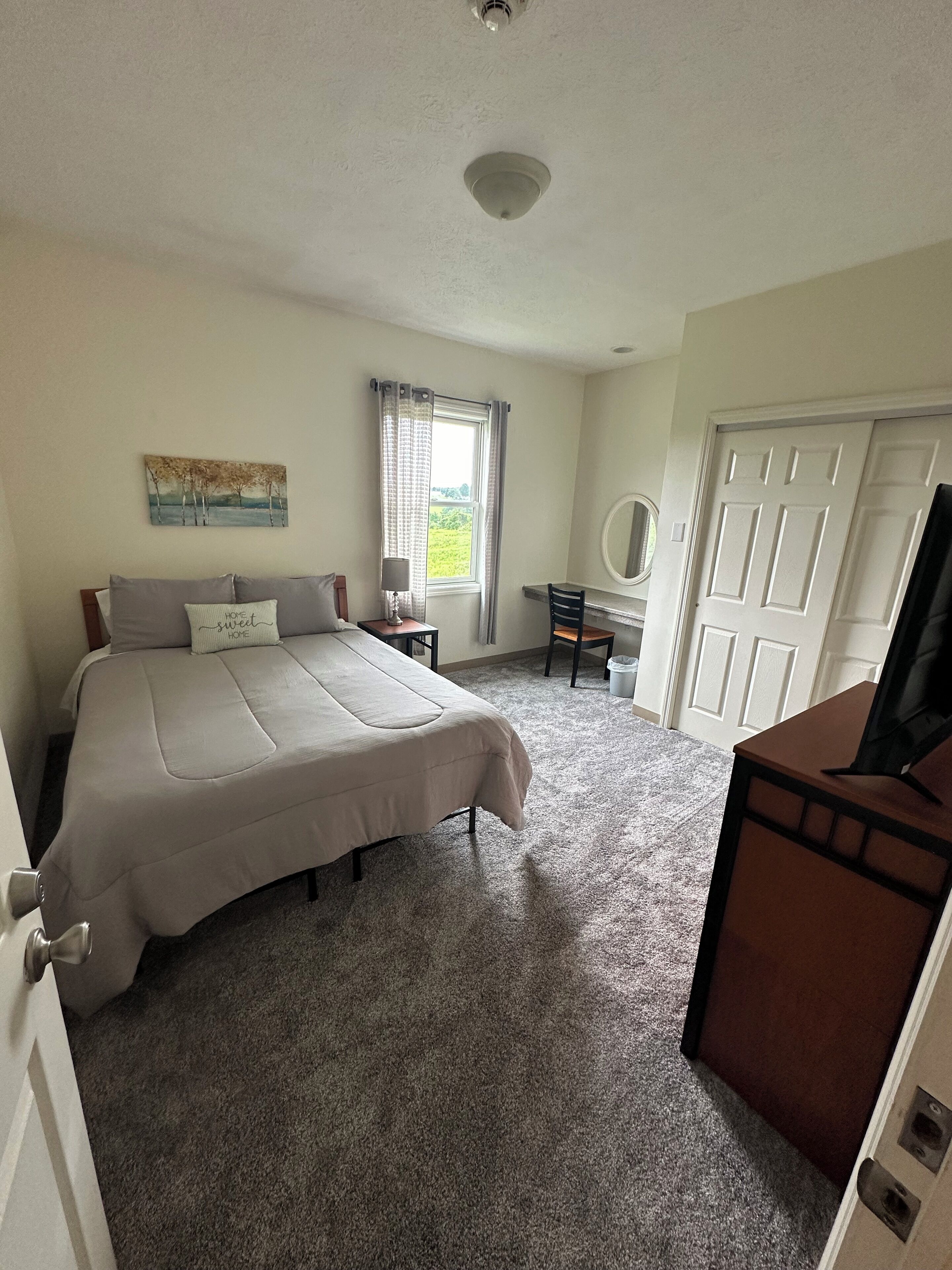 4 間睡房、熨斗/熨衫板、免費 Wi-Fi、床單