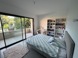 4 Schlafzimmer, Bügeleisen/Bügelbrett, kostenloses WLAN, Bettwäsche