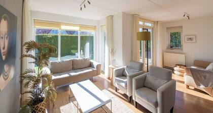 Holiday Home for Rent Near Swimming Pool and Golf Course