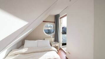 3 bedrooms