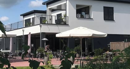 Holiday Home for Rent Near Swimming Pool and Golf Course