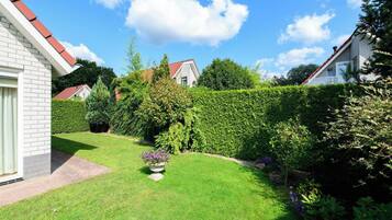 House, 3 Bedrooms, Accessible, Balcony | Garden