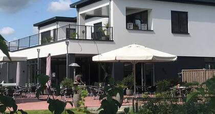 Holiday Home for Rent Near Swimming Pool and Golf Course