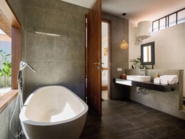 Deluxe Villa, 1 Bedroom, Private Pool | Bathroom | Separate tub and shower, free toiletries, hair dryer, towels
