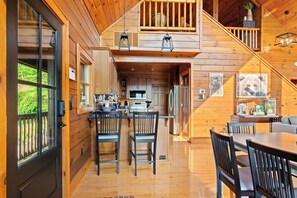 Dining - Amazing Mountain and Lake Views!  (Bryson City)