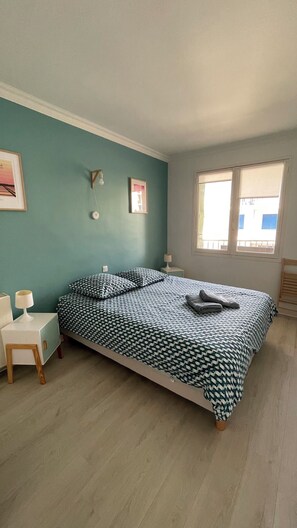 2 quartos, Wi-Fi de cortesia, roupa de cama