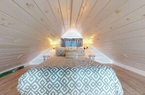 1 slaapkamer, een strijkplank/strijkijzer, reisbedje, gratis wifi