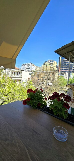Huoneisto | Terassi/patio