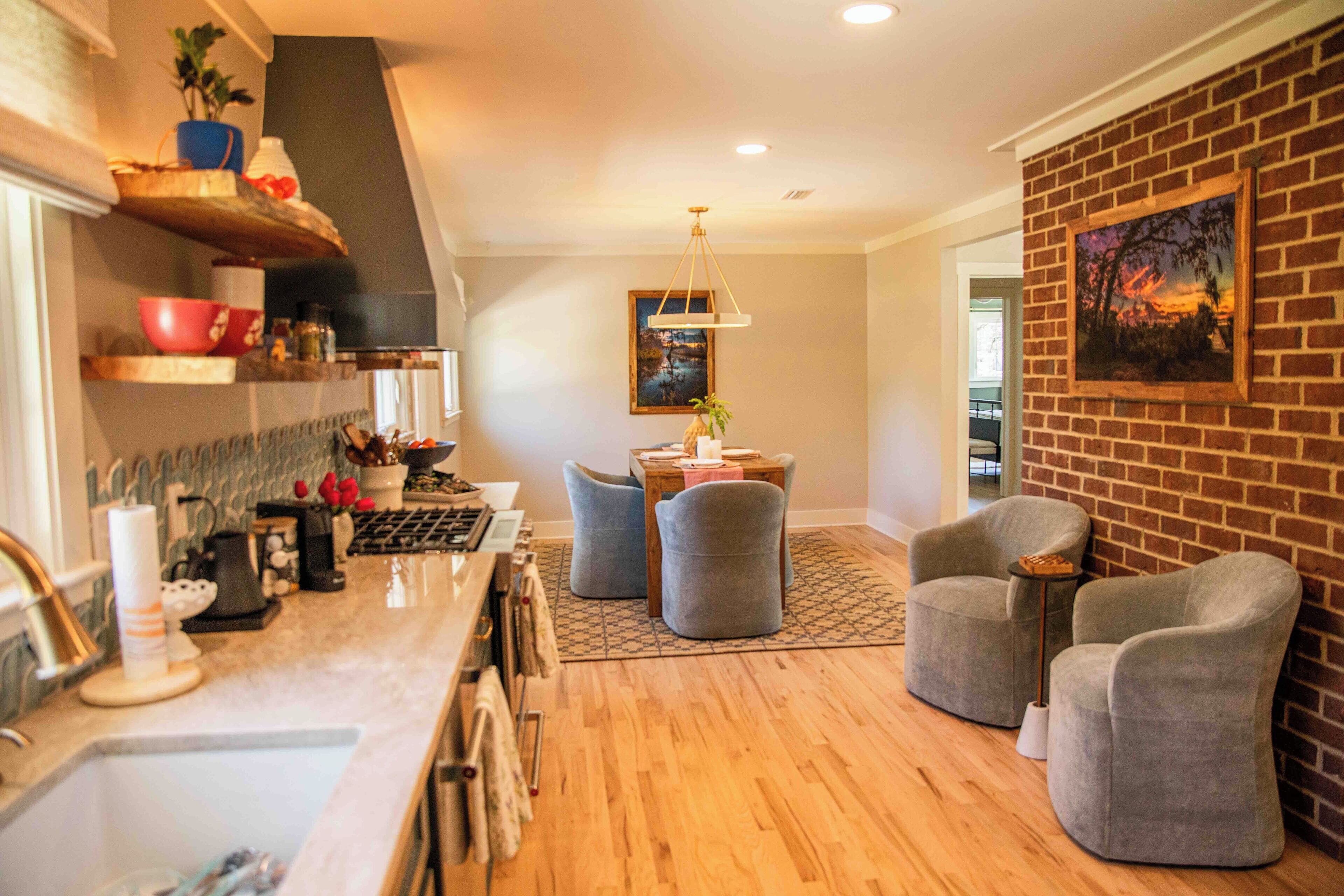 ثلاجة، ميكروويف، فرن، موقد طهي مسطح