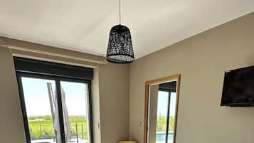 5 chambres, fer et planche Ă repasser, Wi-Fi gratuit, draps fournis
