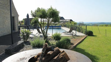 Piscine extérieure, piscine chauffée