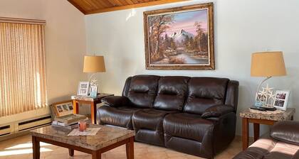 Warm Surises & Radient Sunsets Spacious 4-bedroom house in Wildwood Crest