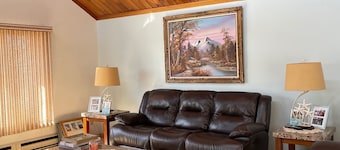 Warm Surises & Radient Sunsets Spacious 4-bedroom house in Wildwood Crest