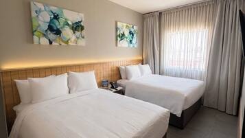 Zimmer, 2 Queen-Betten, Nichtraucher