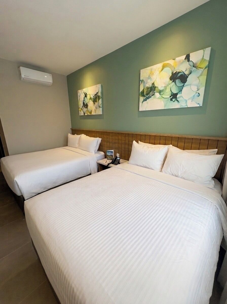 Room, 2 Queen Beds, Non Smoking