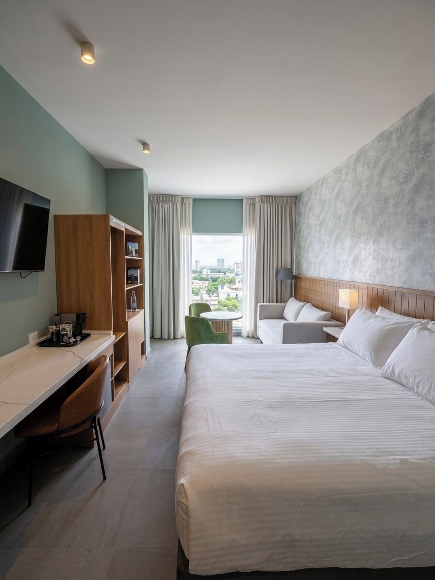 Suite, 1 King Bed, Non Smoking