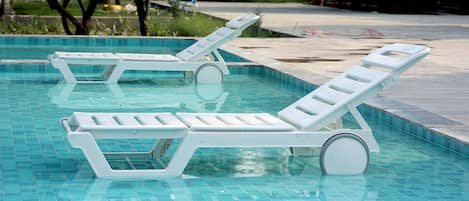Piscine extérieure