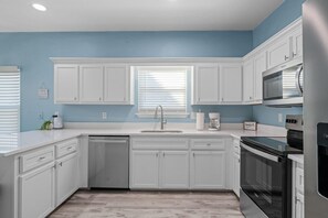 Maison, plusieurs lits (Gulf Winds - West - B) | Cuisine privée