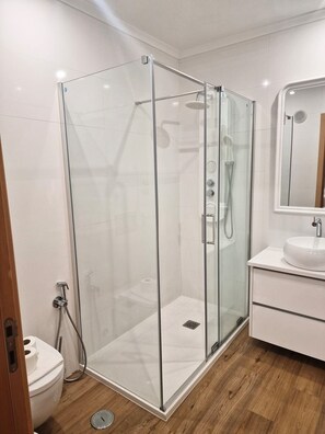 2 bedrooms - Modern Lisbon Apartment (Odivelas)