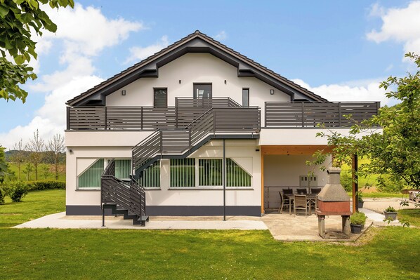 Exterior - Lux Apartments Kunej pod Gradom with balcony 1 close to castle Podsreda (Šmarje pri Jelšah)