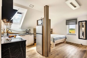 1 bedroom, iron/ironing board, WiFi, bed sheets - Lux Apartments Kunej pod Gradom with balcony 1 close to castle Podsreda (Šmarje pri Jelšah)