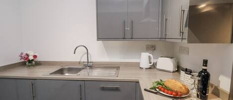 食器洗い機、調理器具と食器