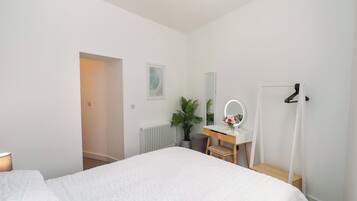 2 bedrooms, individually decorated, individually furnished, free WiFi