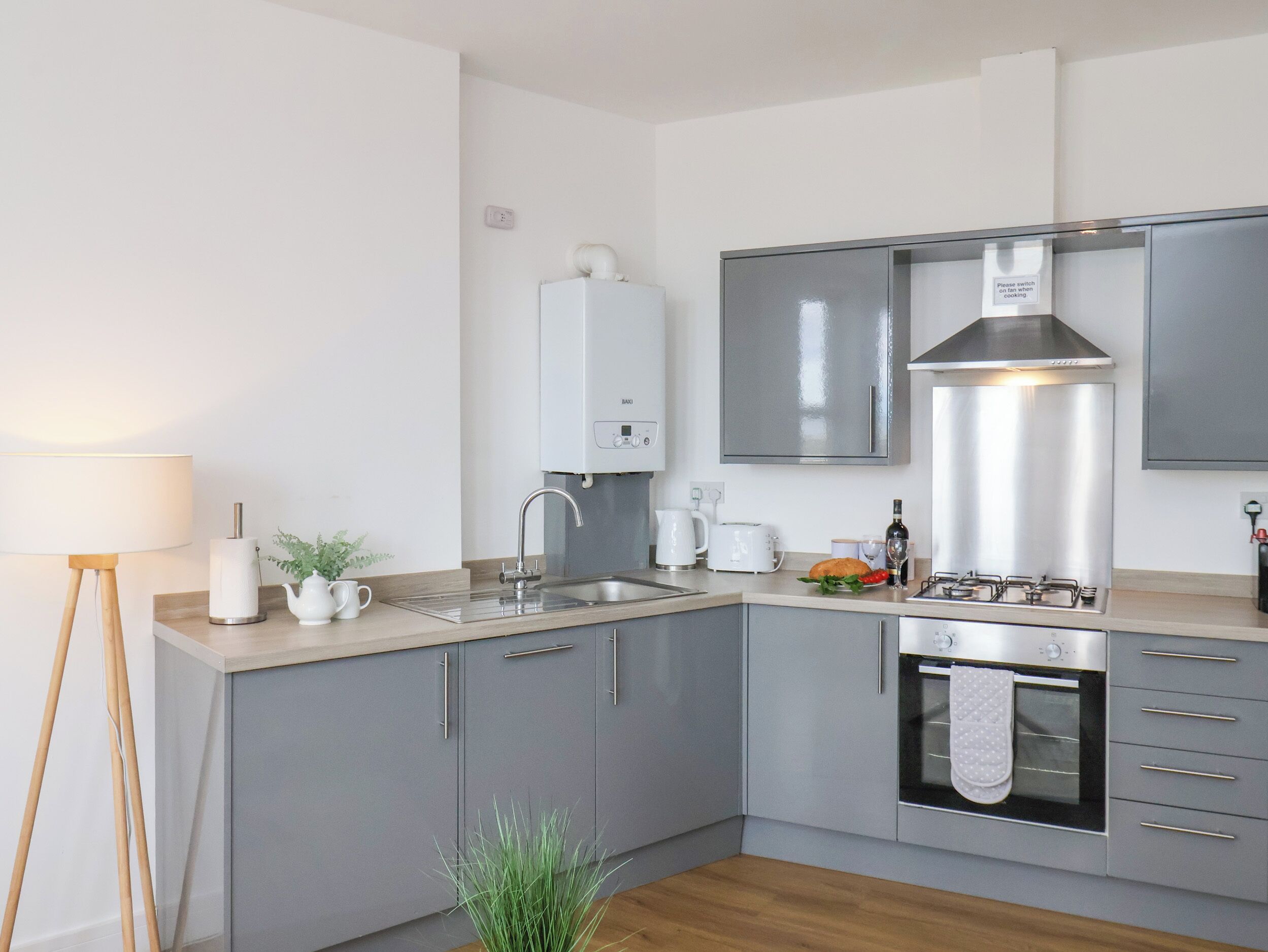 Dishwasher, cookware/dishes/utensils