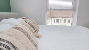 1 bedroom, individually decorated, individually furnished, free WiFi