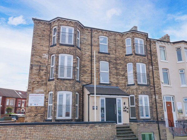 Exterior - Apartment 5 (Redcar)