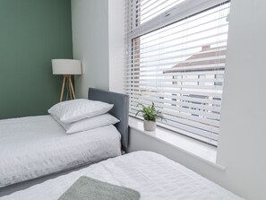 Cottage | 2 bedrooms, individually decorated, individually furnished, free WiFi