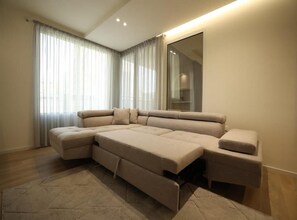 40-inch Smart TV with cable channels