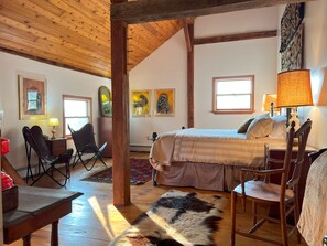 4 室のベッドルーム、WiFi、ベッドシーツ