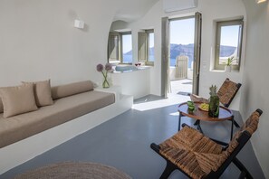Traditional Villa, Ensuite, Sea View (Aris) | Miscellaneous - Kyrkos collection (Oia)