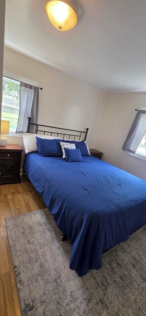 3 bedrooms, free WiFi, bed sheets