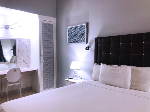 1 室のベッドルーム、セーフティボックス (室内)、アイロン / アイロン台、WiFi (無料)