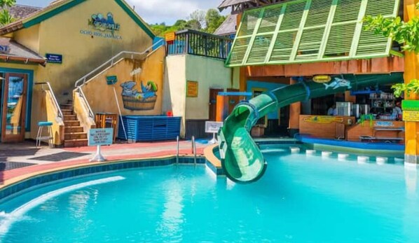 Piscina externa