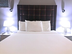 1 bedroom, in-room safe, iron/ironing board, free WiFi