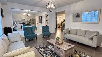 Smart TV, fireplace, books