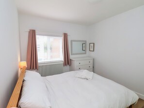 1 habitación, decoración personalizada y muebles diferentes 
