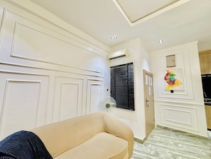 Apartment, 2 Bedrooms, Smoking | Living area