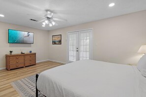 House, Multiple Beds (Seaside Solace) | 3 bedrooms - Seaside Solace (Destin)