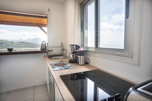 Microwave, oven, dishwasher