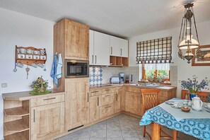 Microwave, stovetop, dishwasher