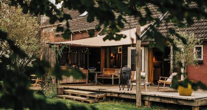 Rural apartment with private entrance