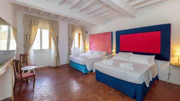 Chambre Quadruple Deluxe, vue ville