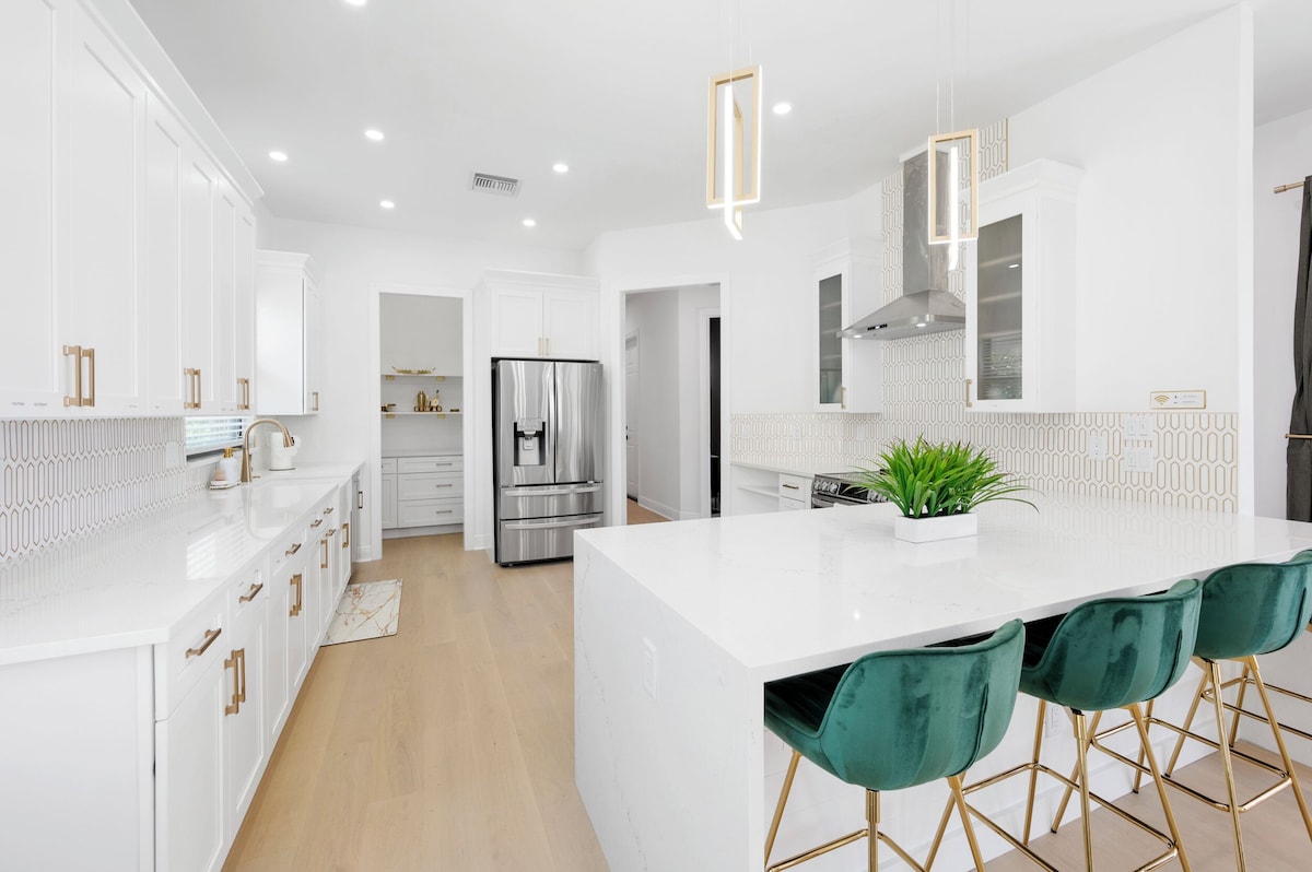 Photo 16 of Naples Amore - Heated Pool/Spa, Pizza Oven, Playground, EV Charger, Grill, 5BR
